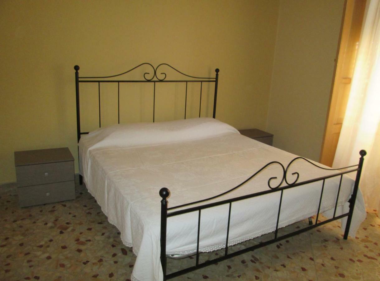 Casa Vacanza Trappeto Palermo 2 Appartement Buitenkant foto