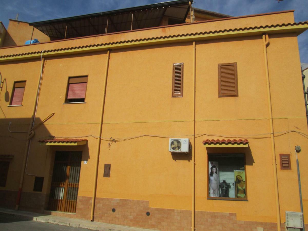 Casa Vacanza Trappeto Palermo 2 Appartement Buitenkant foto